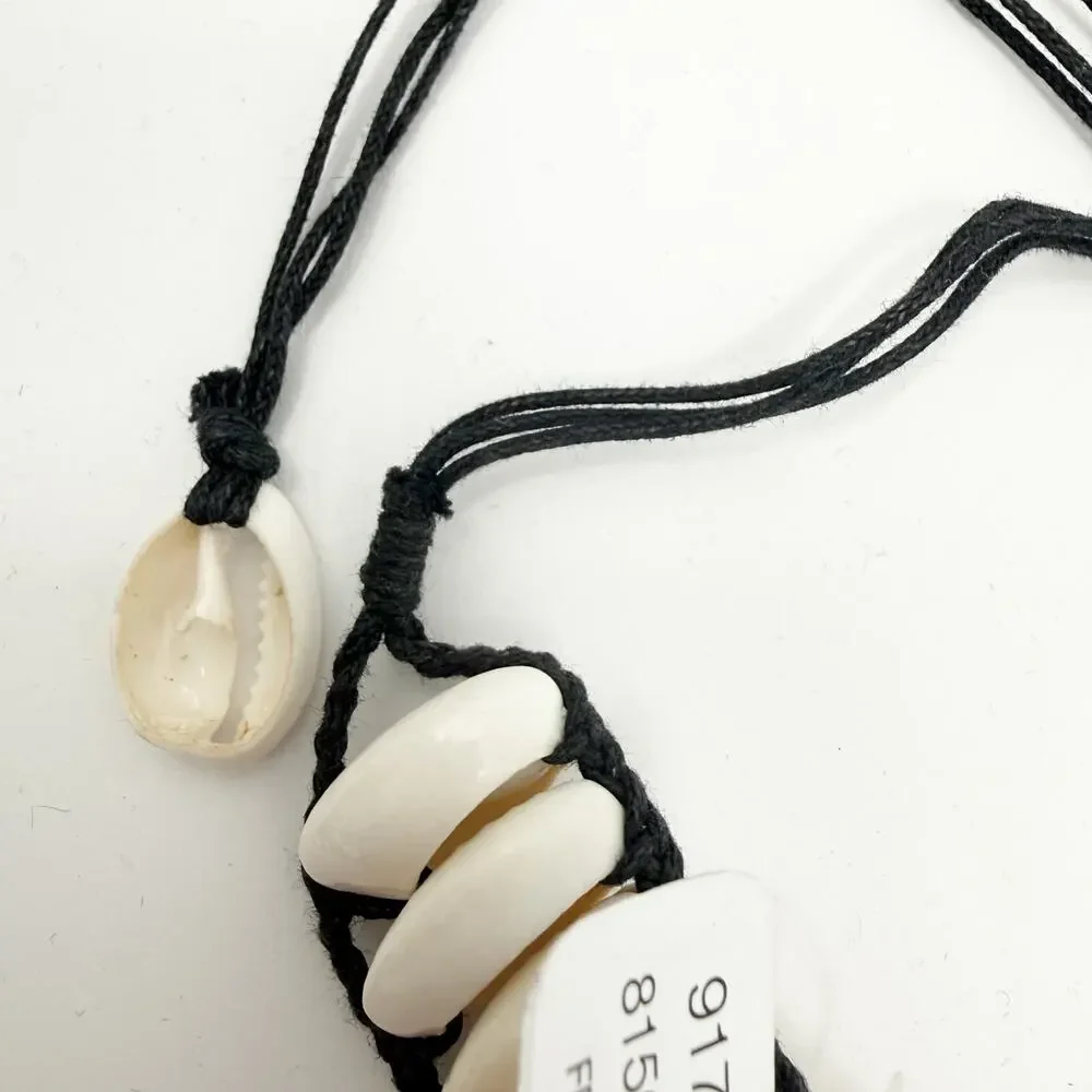 Free People Kalua Shell Necklace NWT Hammer Silver Medallion Boho Resort Travel